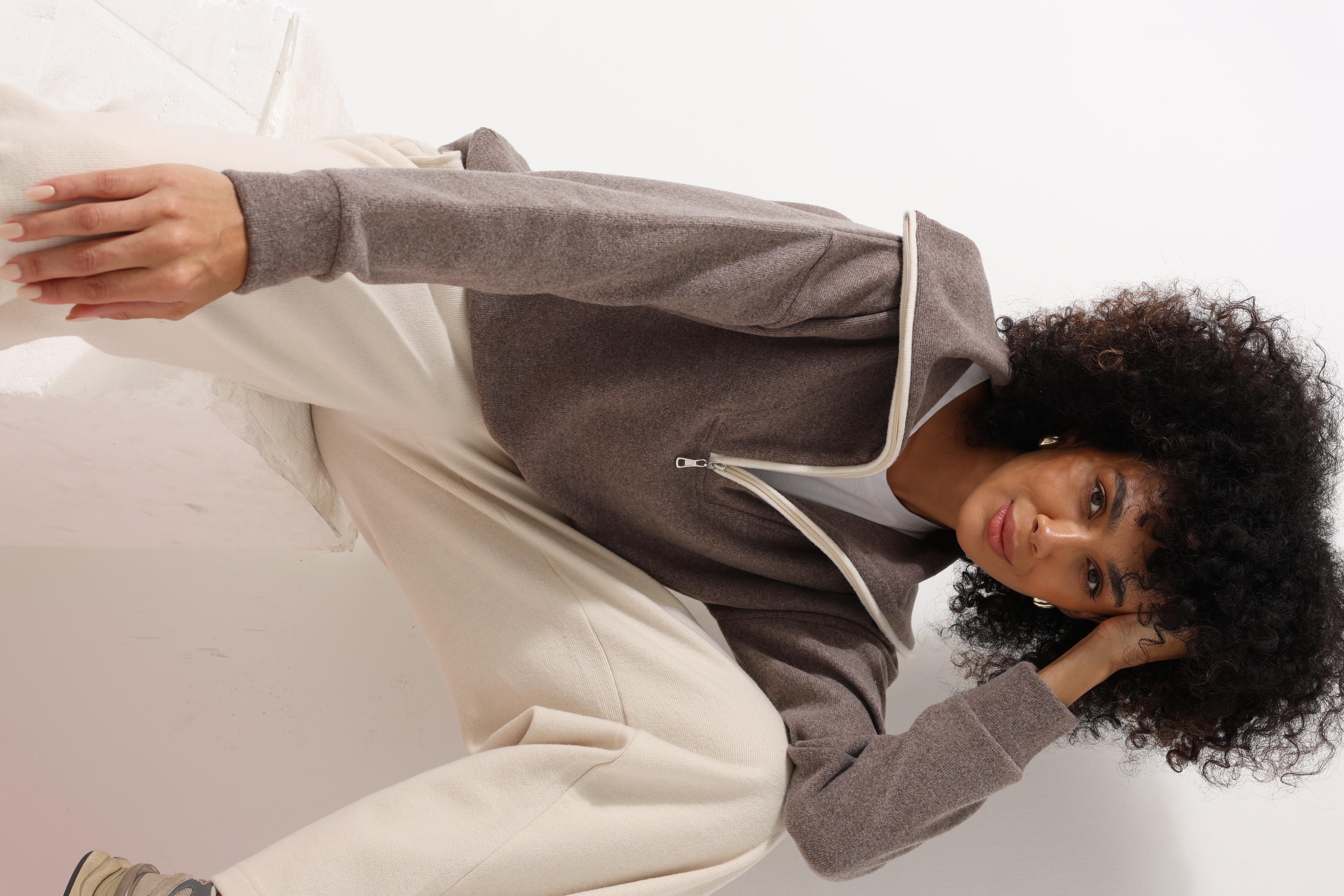 Kahverengi Selanik Kumaş Şal Yaka Oversize Fermuarlı Kadın Sweatshirt - 2441