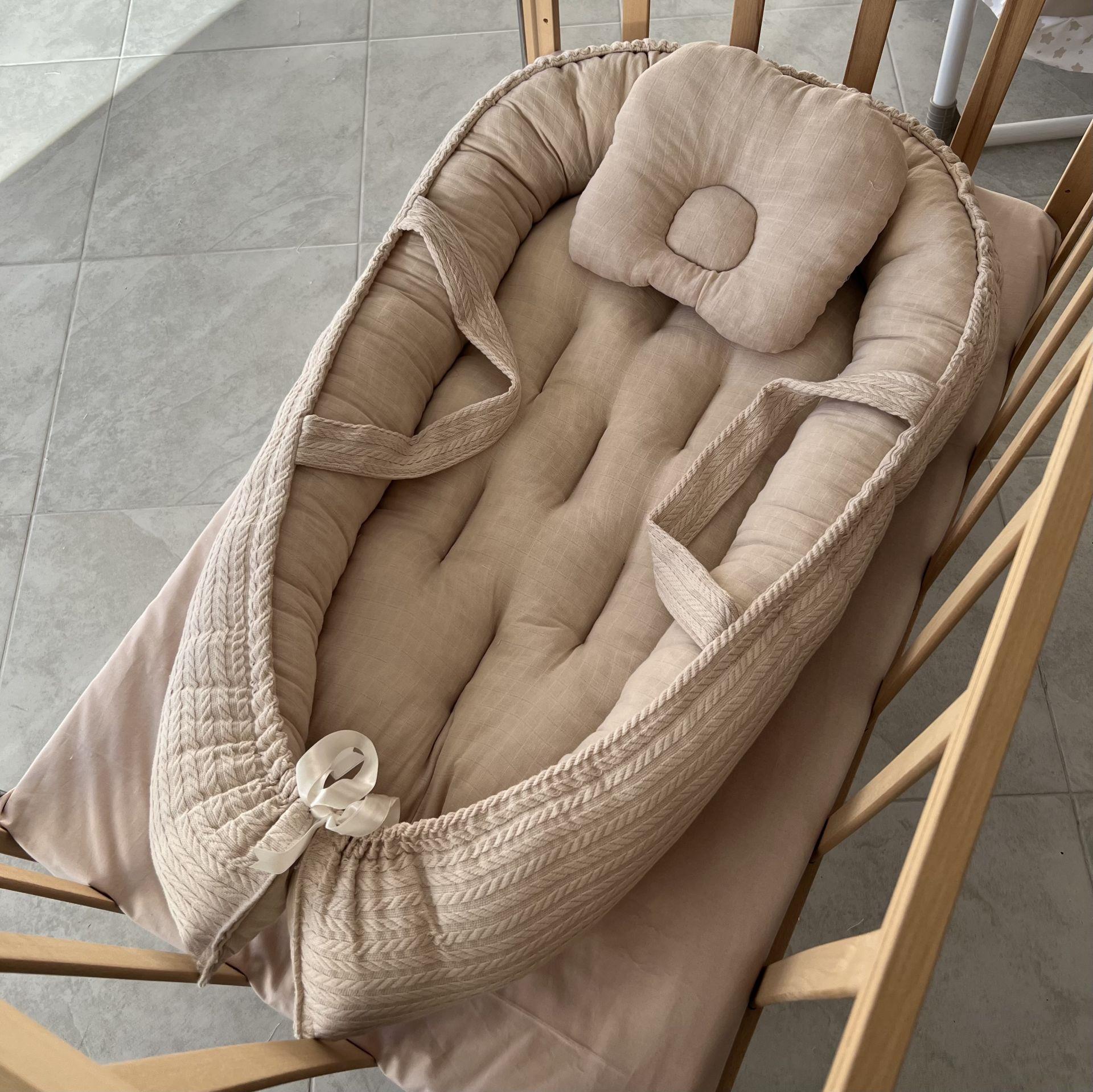 PİKELİ MÜSLİN BABYNEST ANNE YANI YATAĞI VE BAŞ YASTIK