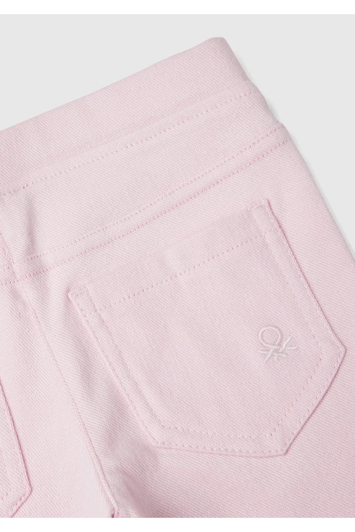 United Colors of Benetton Kız Çocuk Logo İşlemeli Beli Lastikli Dar Kesim Pantolon E00X