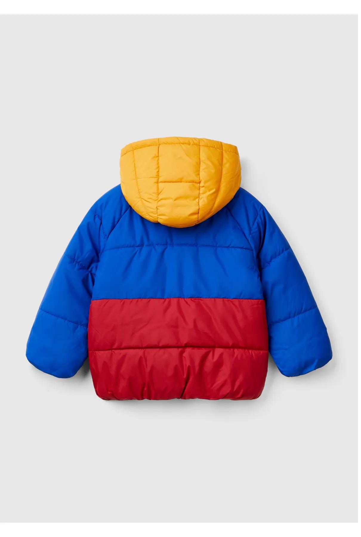 United Colors of Benetton Erkek Çocuk Saks Mavi Mix Sol Göğsü Logo Yamalı Önü Cepli Kapüşonlu Fermuarlı Mont