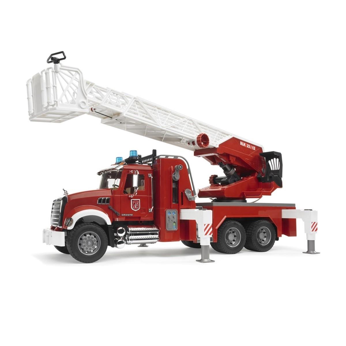 Bruder Mack Granite İtfayiye Aracı 2821