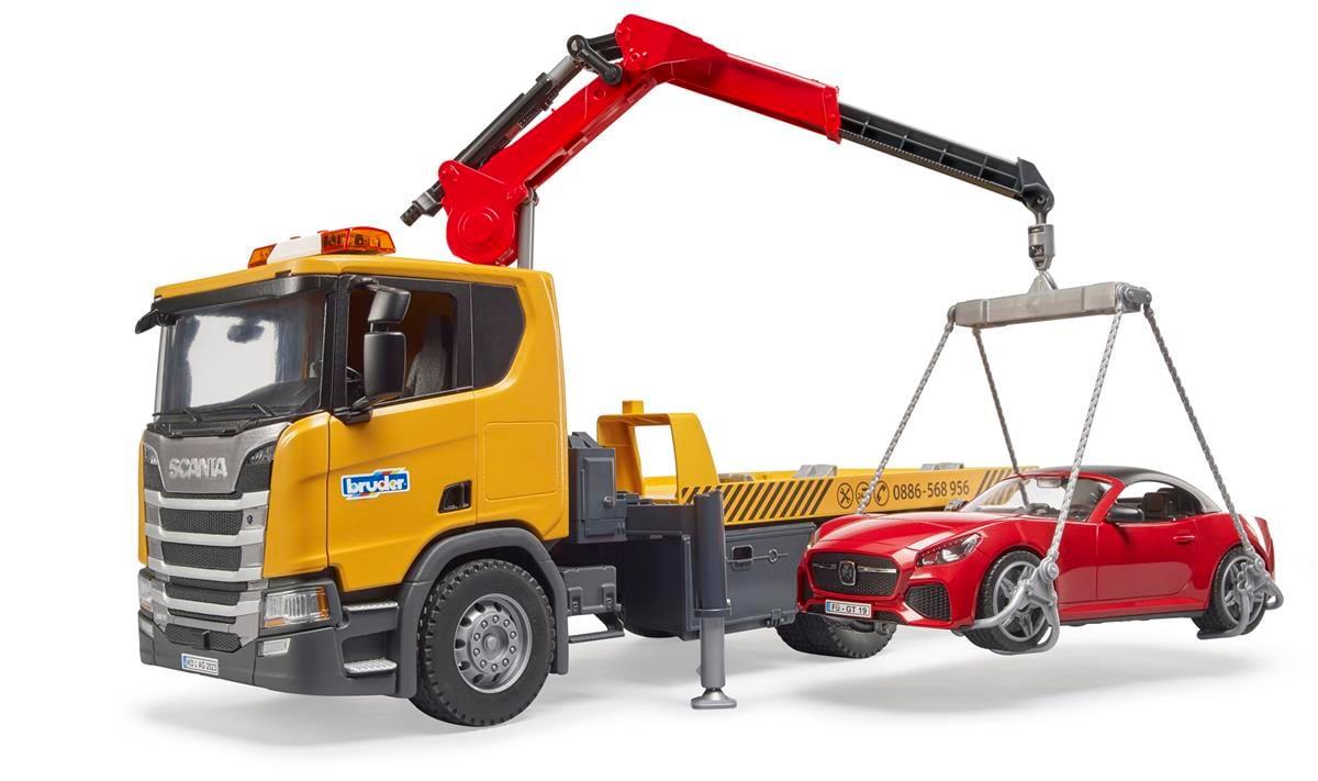 Bruder Scanla 560R Çekici ve Roadster Araba 03553