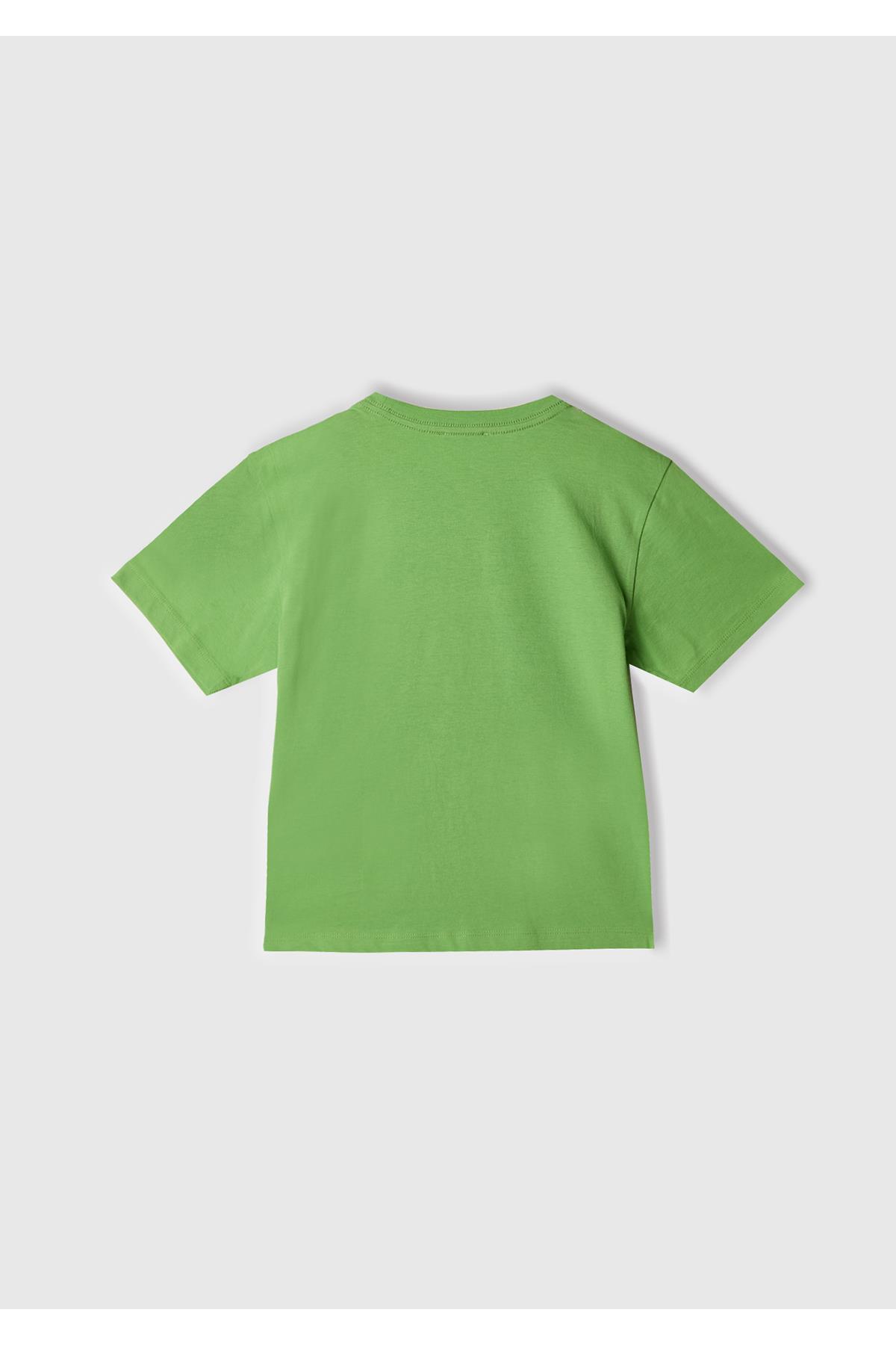 United Colors of Benetton Erkek Çocuk Tshirt 1/6 Yaş 10J6