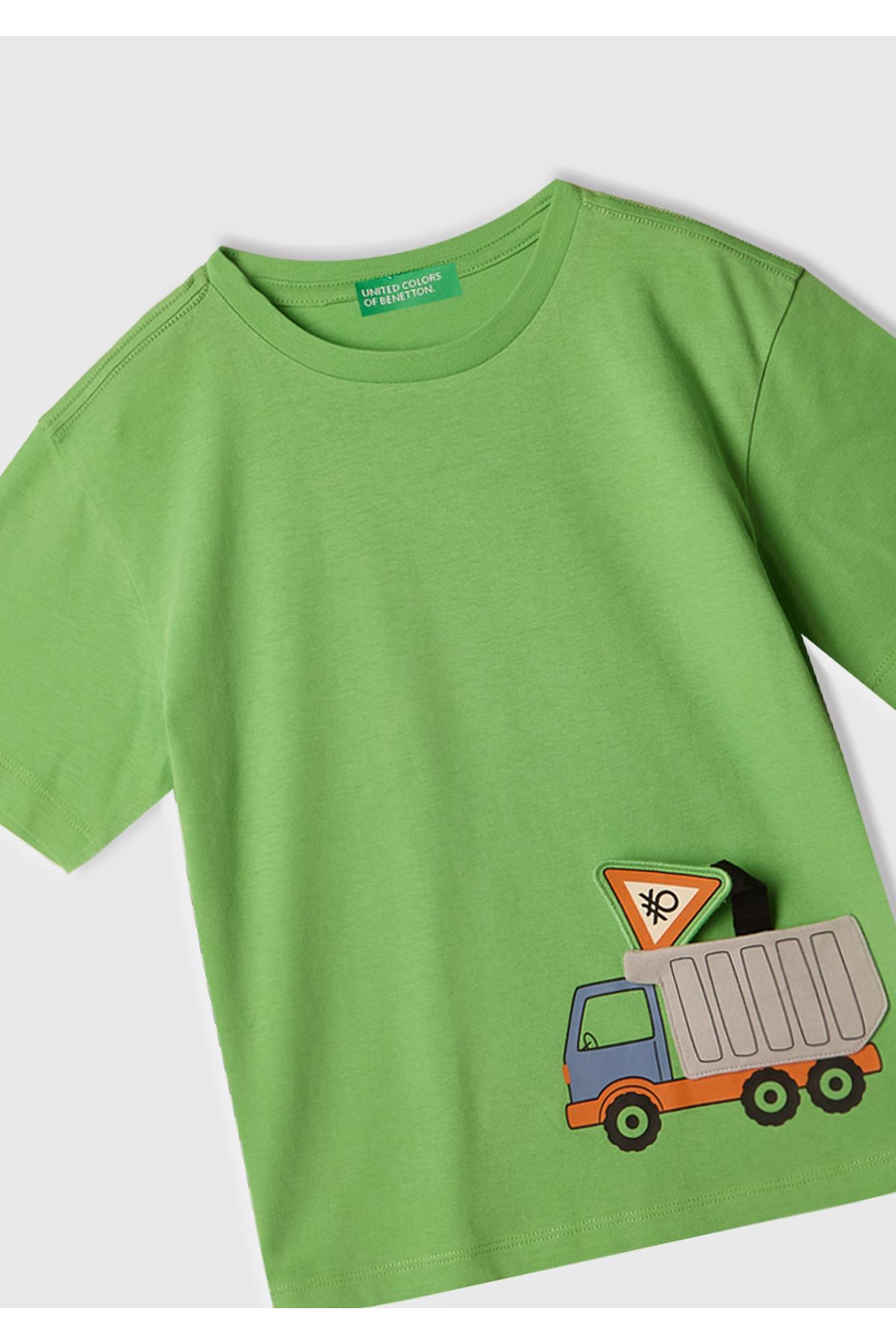 United Colors of Benetton Erkek Çocuk Tshirt 1/6 Yaş 10J6