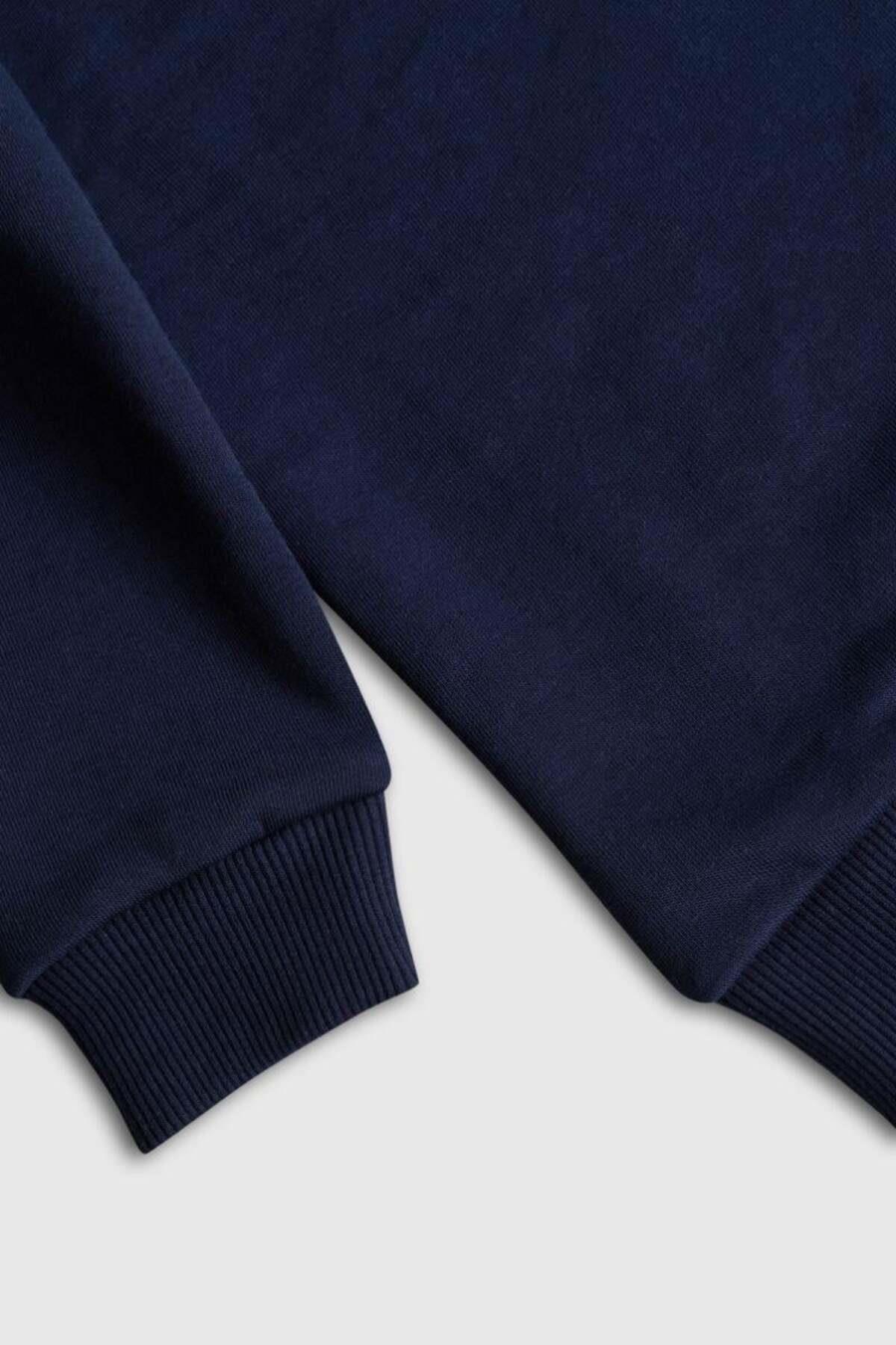 United Colors of Benetton Erkek Çocuk Sweatshirt 23342 4/14 Yaş