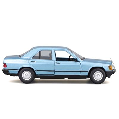 Burago 1:24 Mercedes-Benz 190 E 2.6 Model Araba