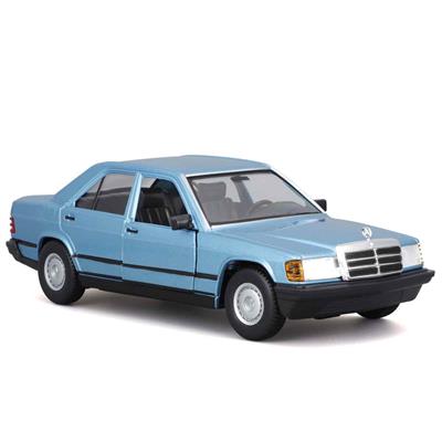 Burago 1:24 Mercedes-Benz 190 E 2.6 Model Araba