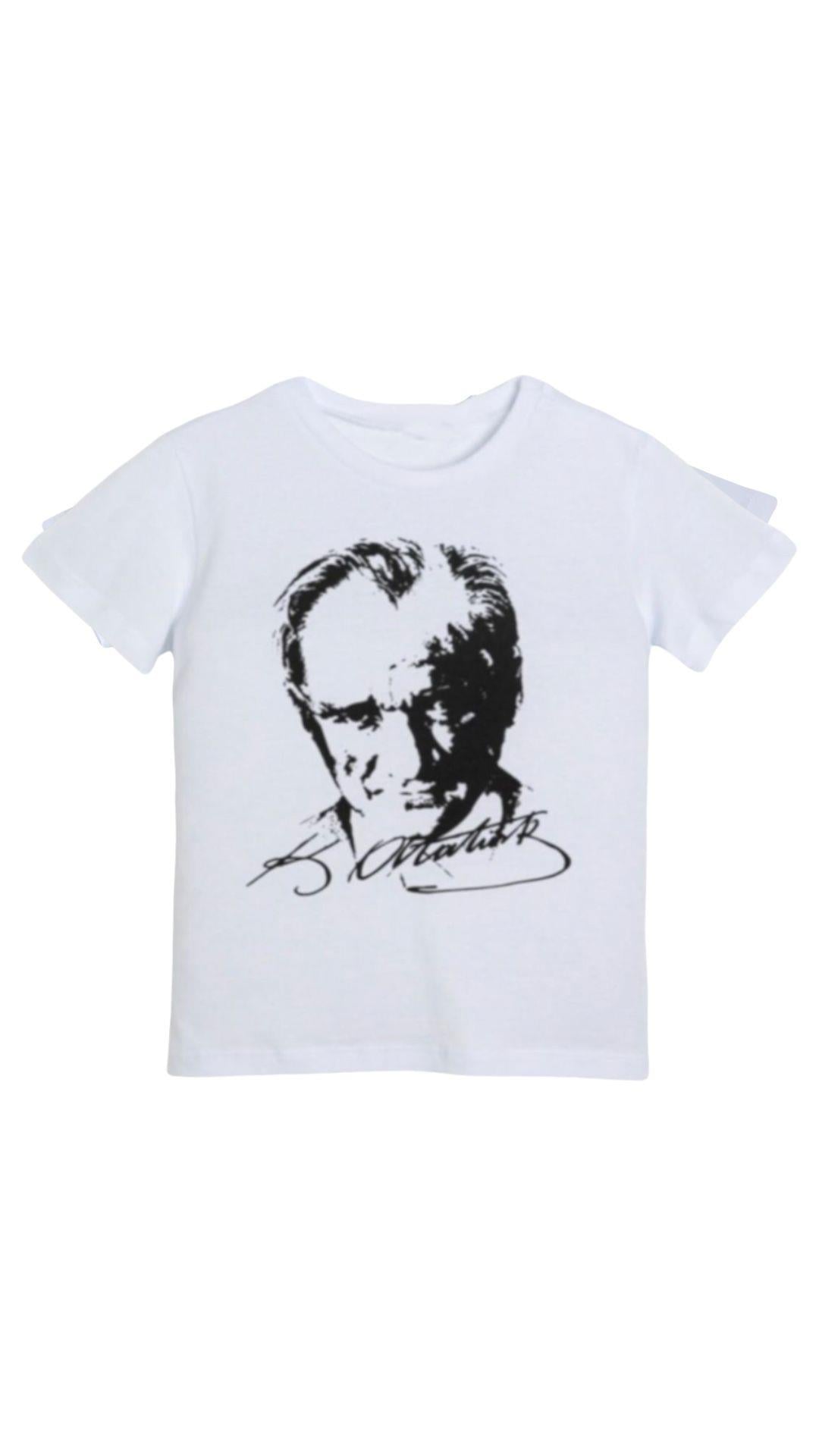 Atatürk Baskılı T-shirt 
