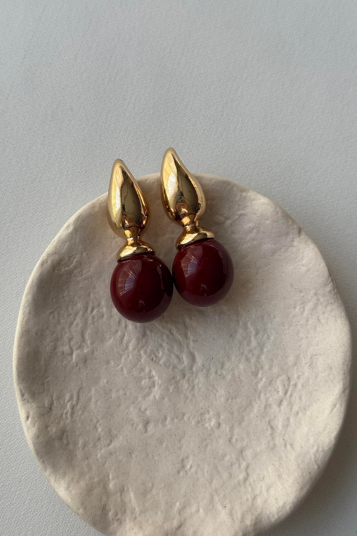 BORDO İNCİ KÜPE