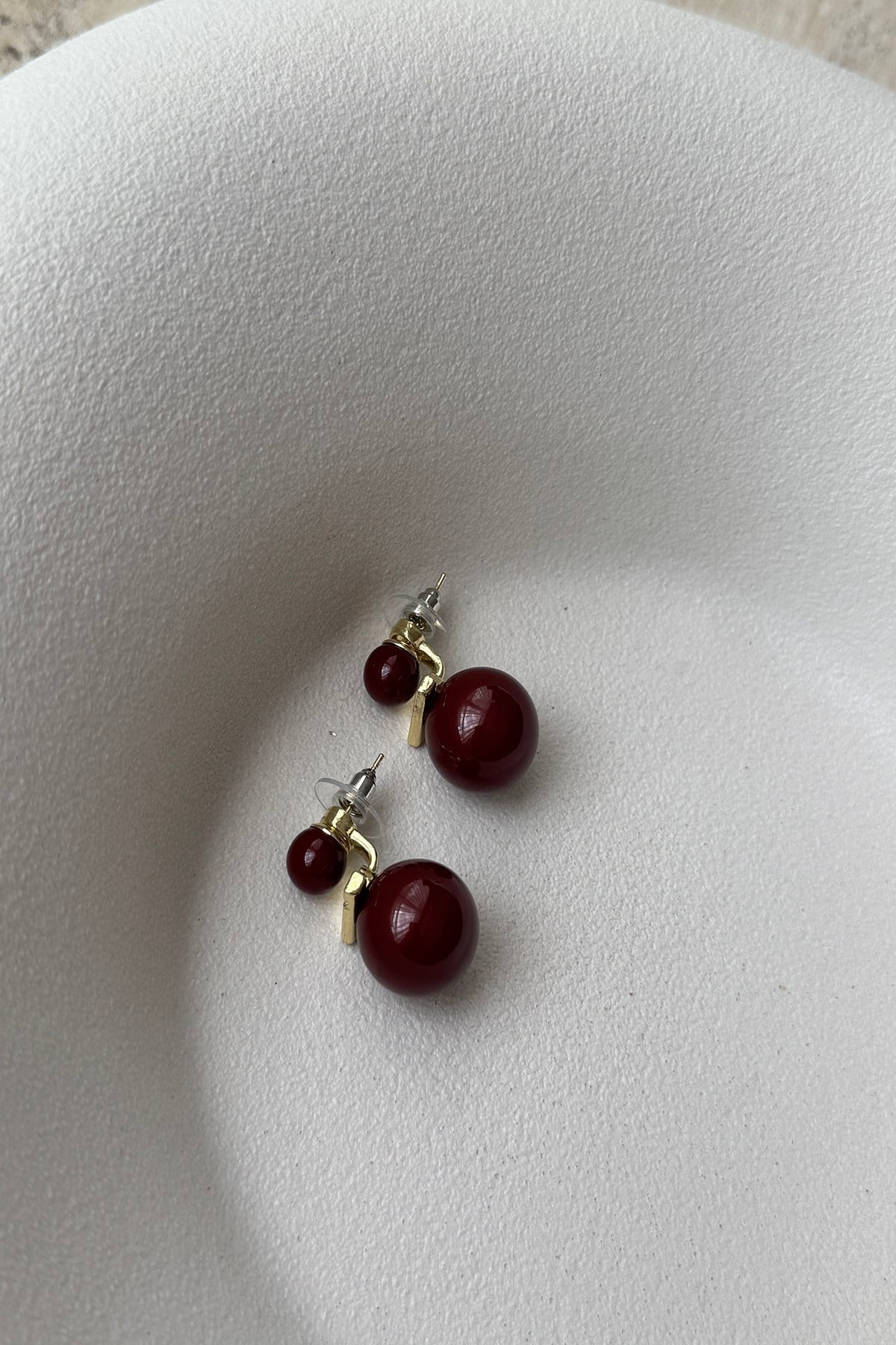 BORDO İNCİ KÜPE