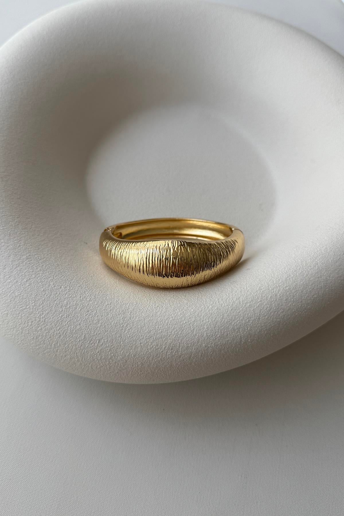 GOLD KELEPÇE