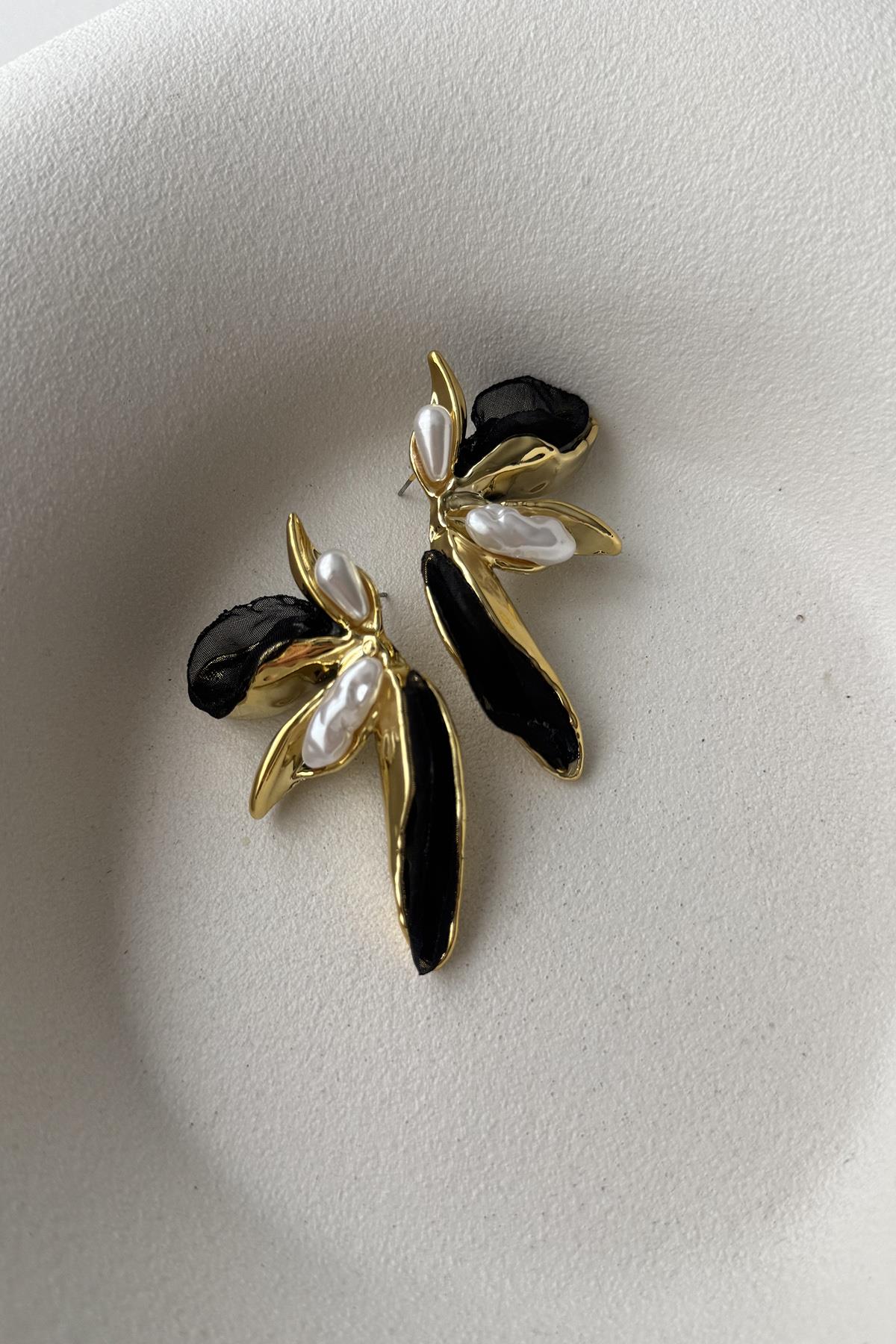 İNCİLİ TÜL KÜPE