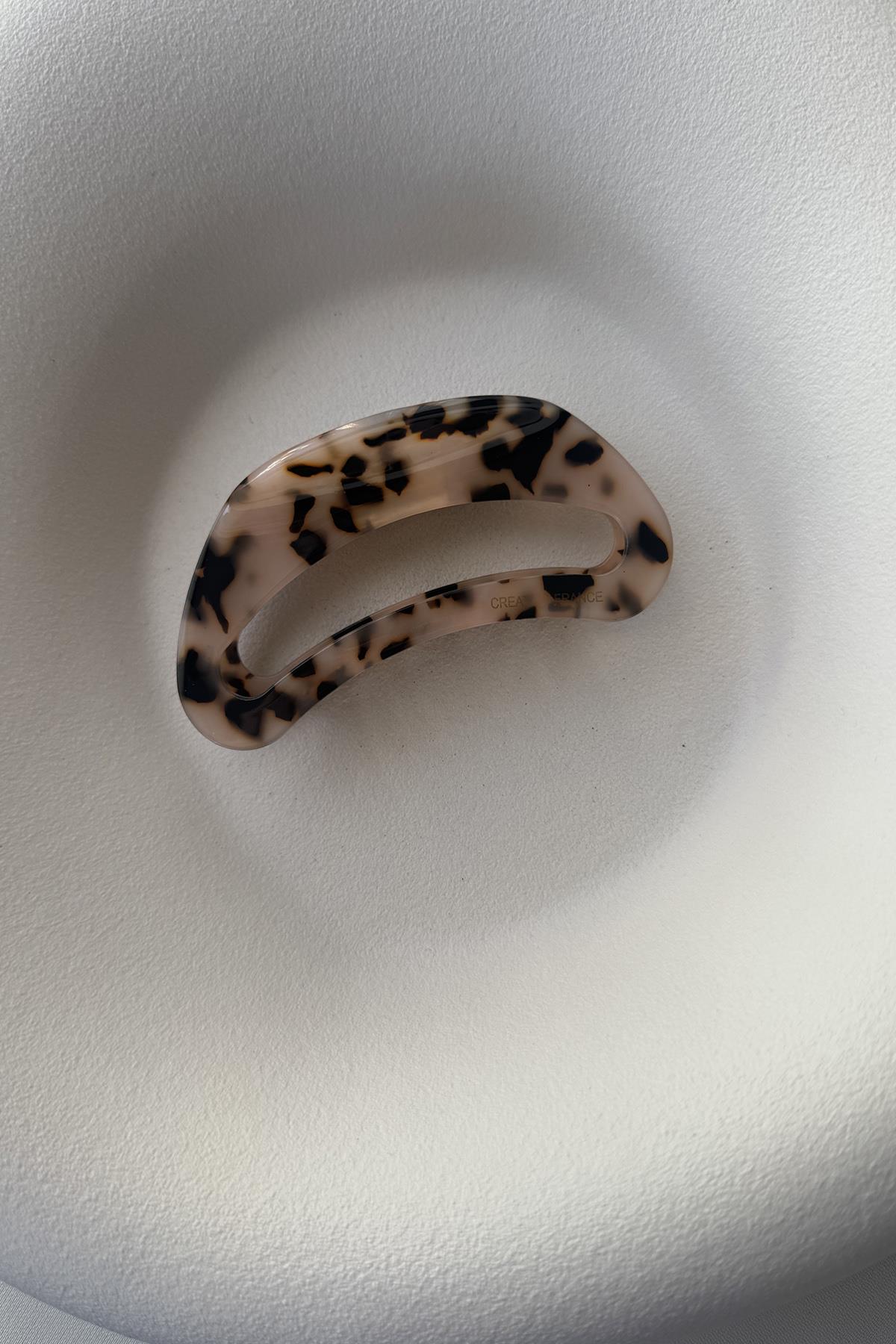 OVAL LEOPAR KEMİK MANDAL TOKA
