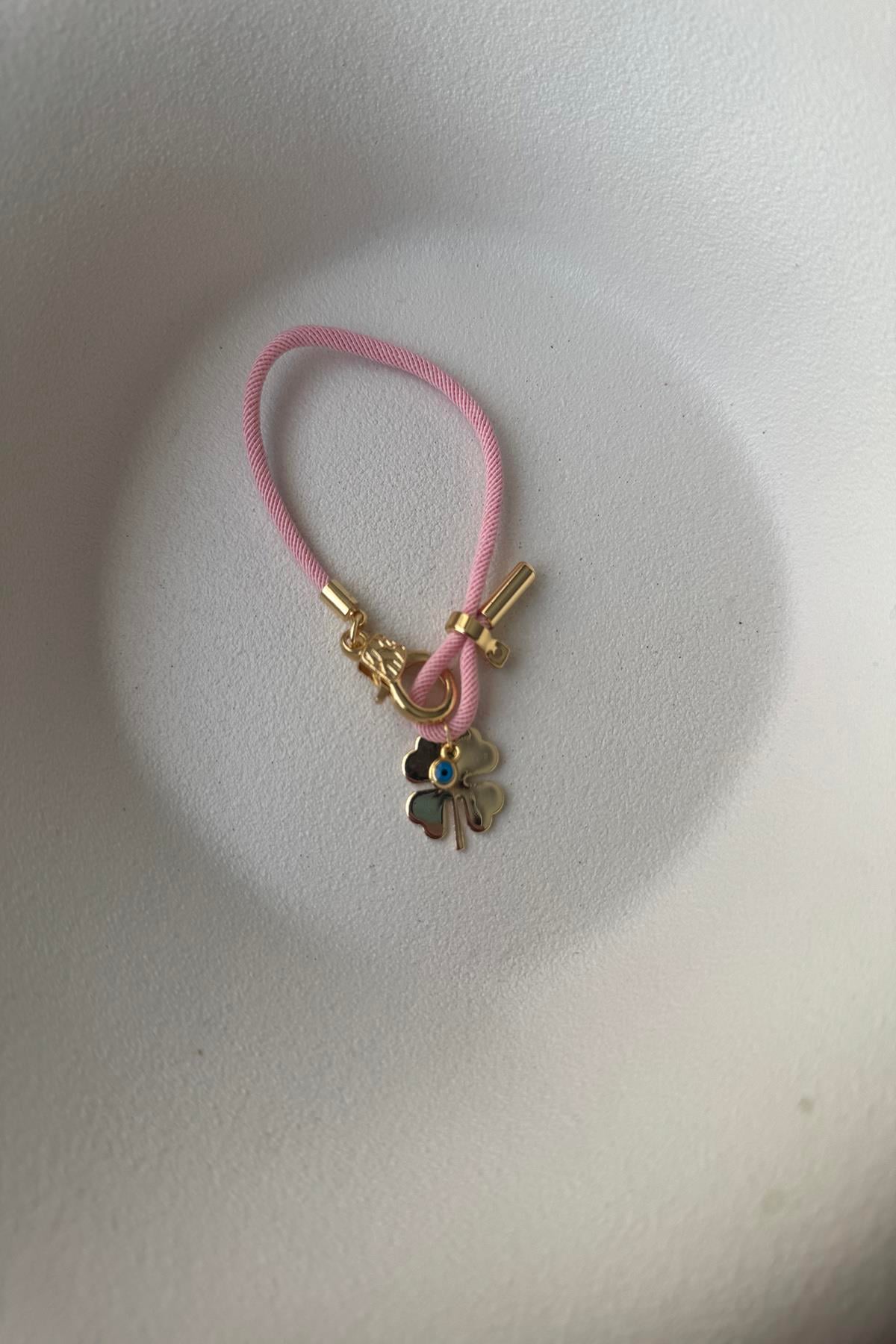 PEMBE İP YONCA DETAY ŞANS BİLEKLİĞİ