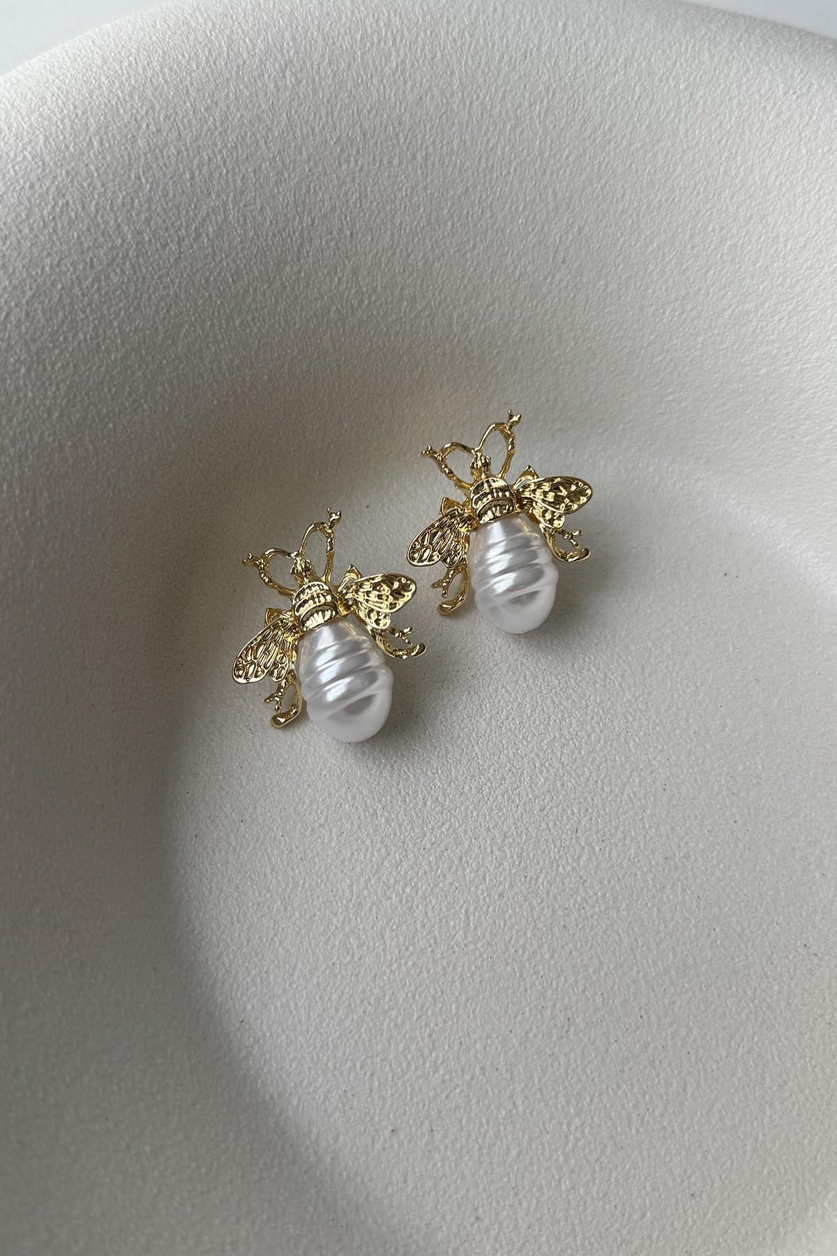 ARILI İNCİ KÜPE