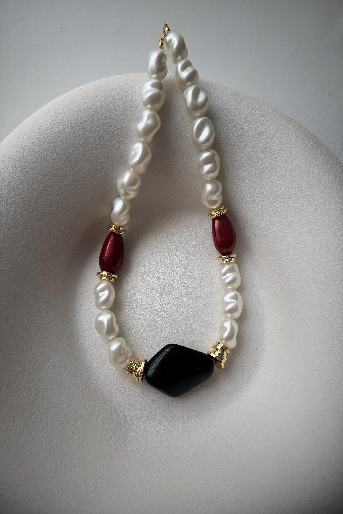 BORDO DETAY TASARIM İNCİ KOLYE