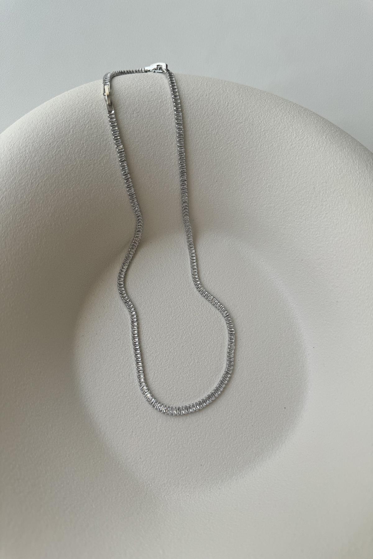 Çelik Silver Kolye