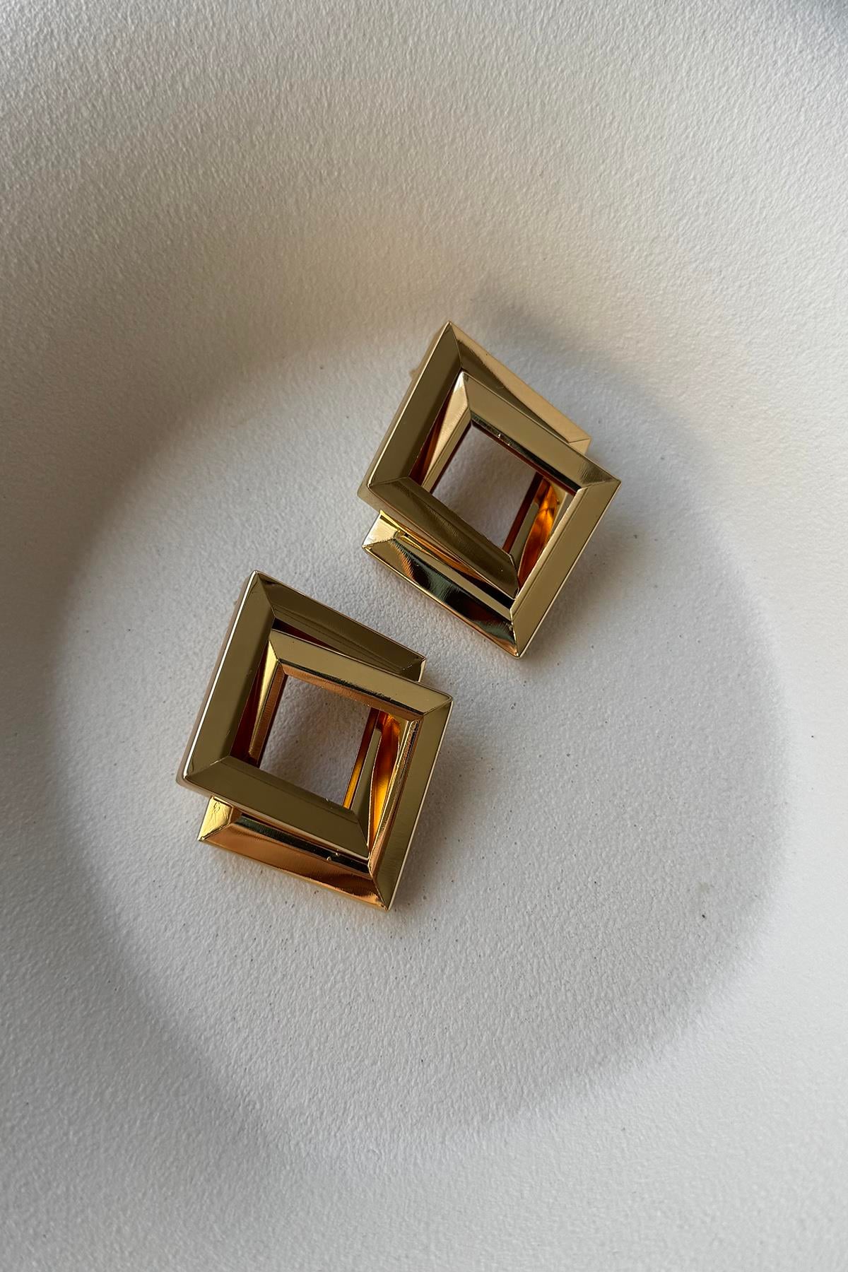 GOLD METAL KÜPE