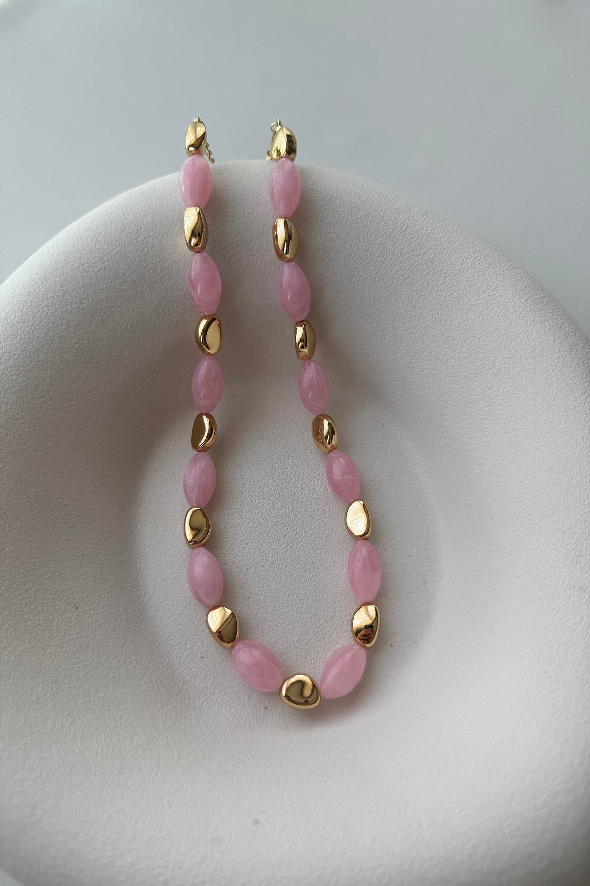 PEMBE KOLYE