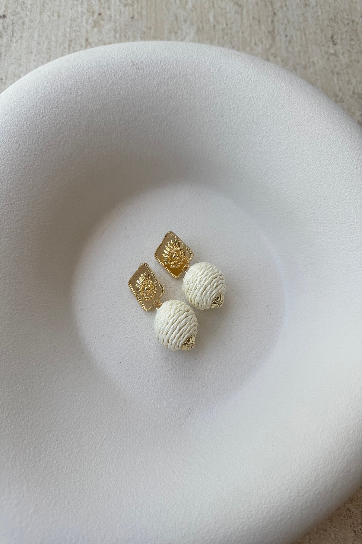 RENKLİ KÜPE
