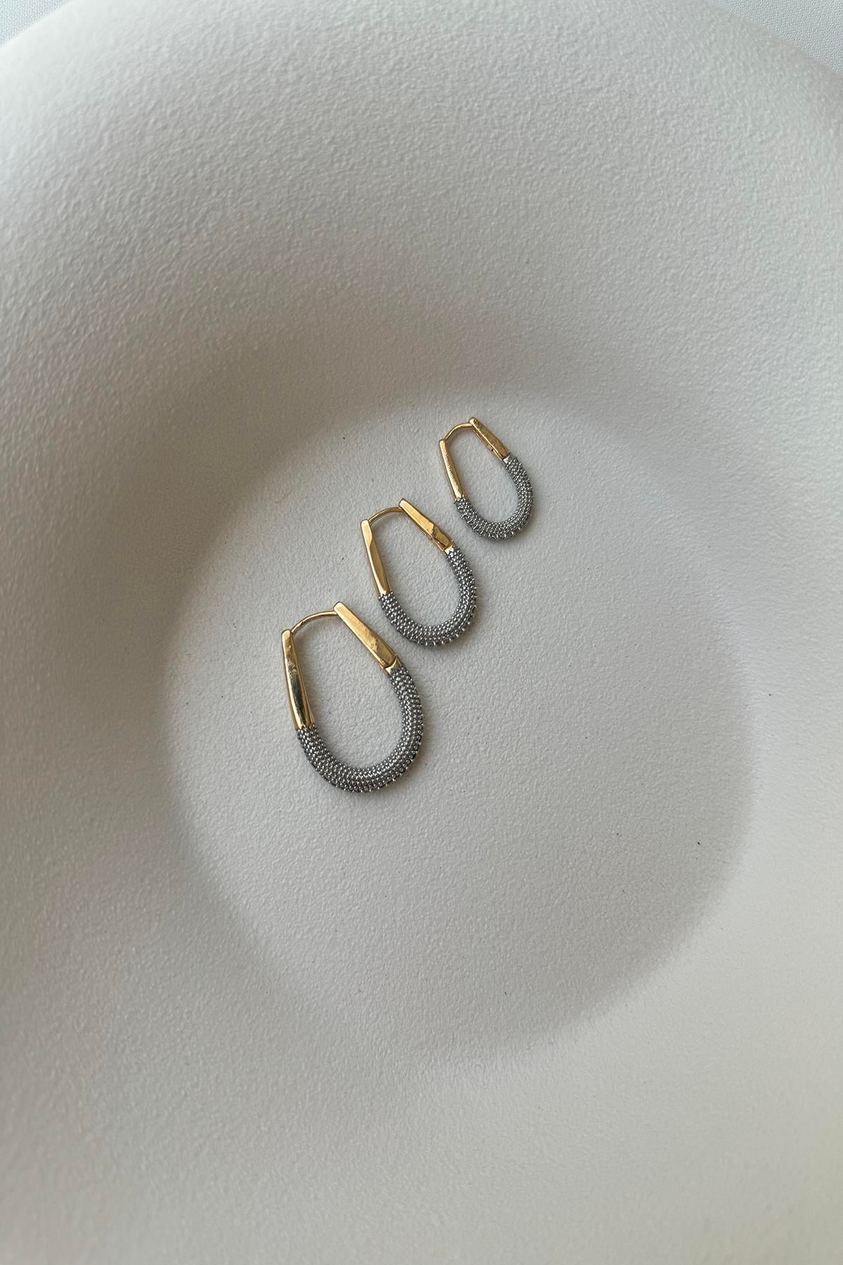 ÜÇLÜ ÇİFT RENK OVAL FAVORİ HALKA VİP KÜPE