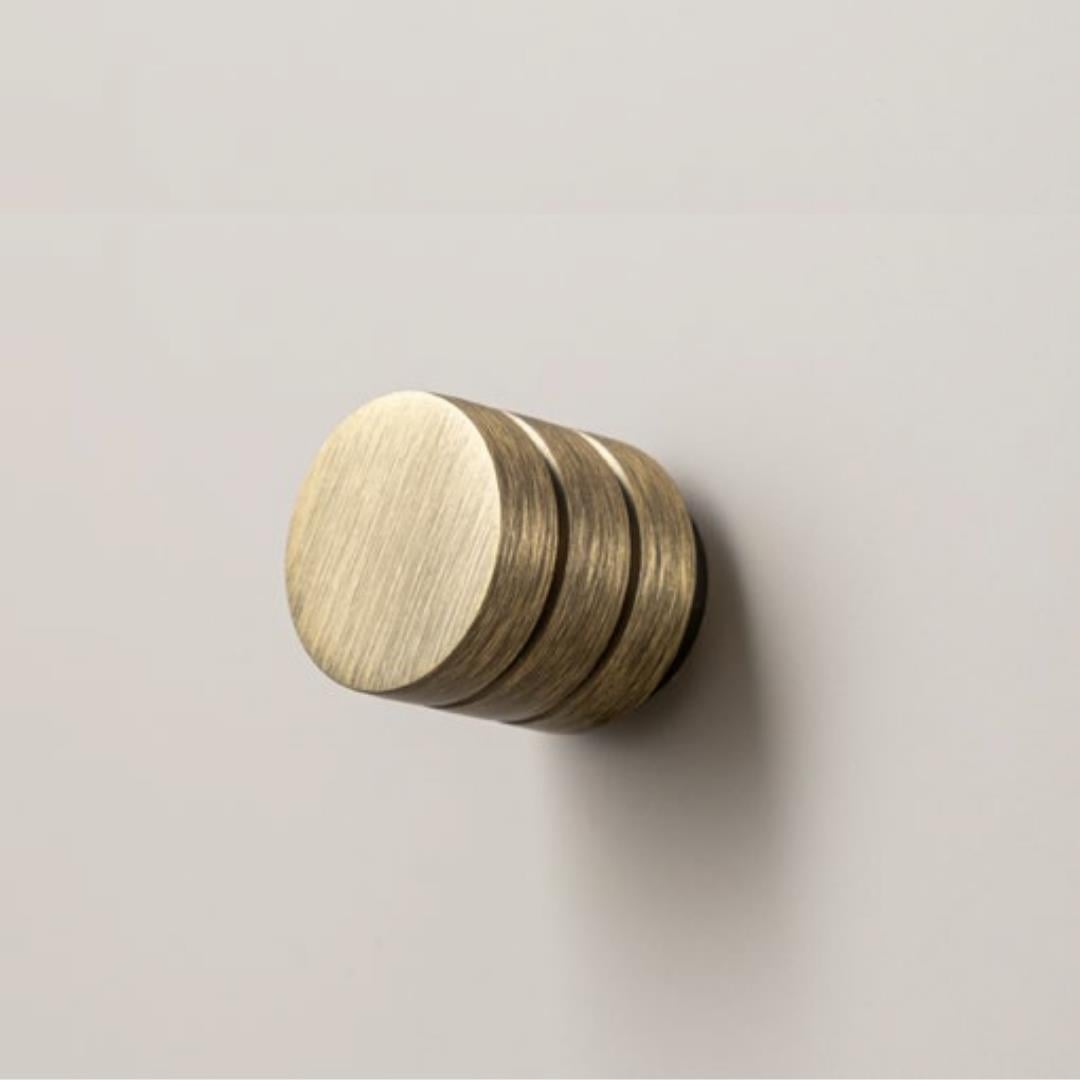 1474 Tek Delikli Düğme Kulp Antik Renk Çap 26 mm