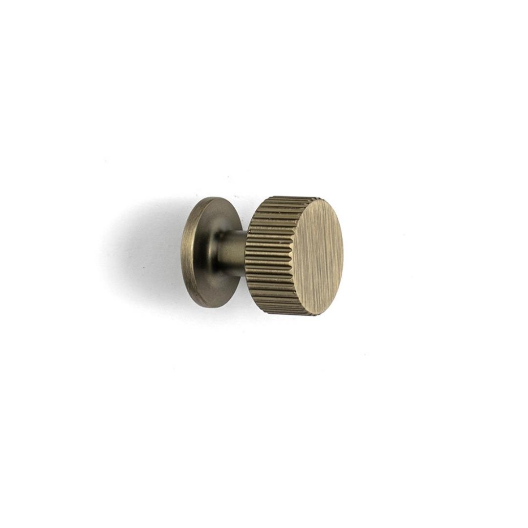 1975 Tek Delikli Düğme Kulp Antik Renk Çap 26 mm