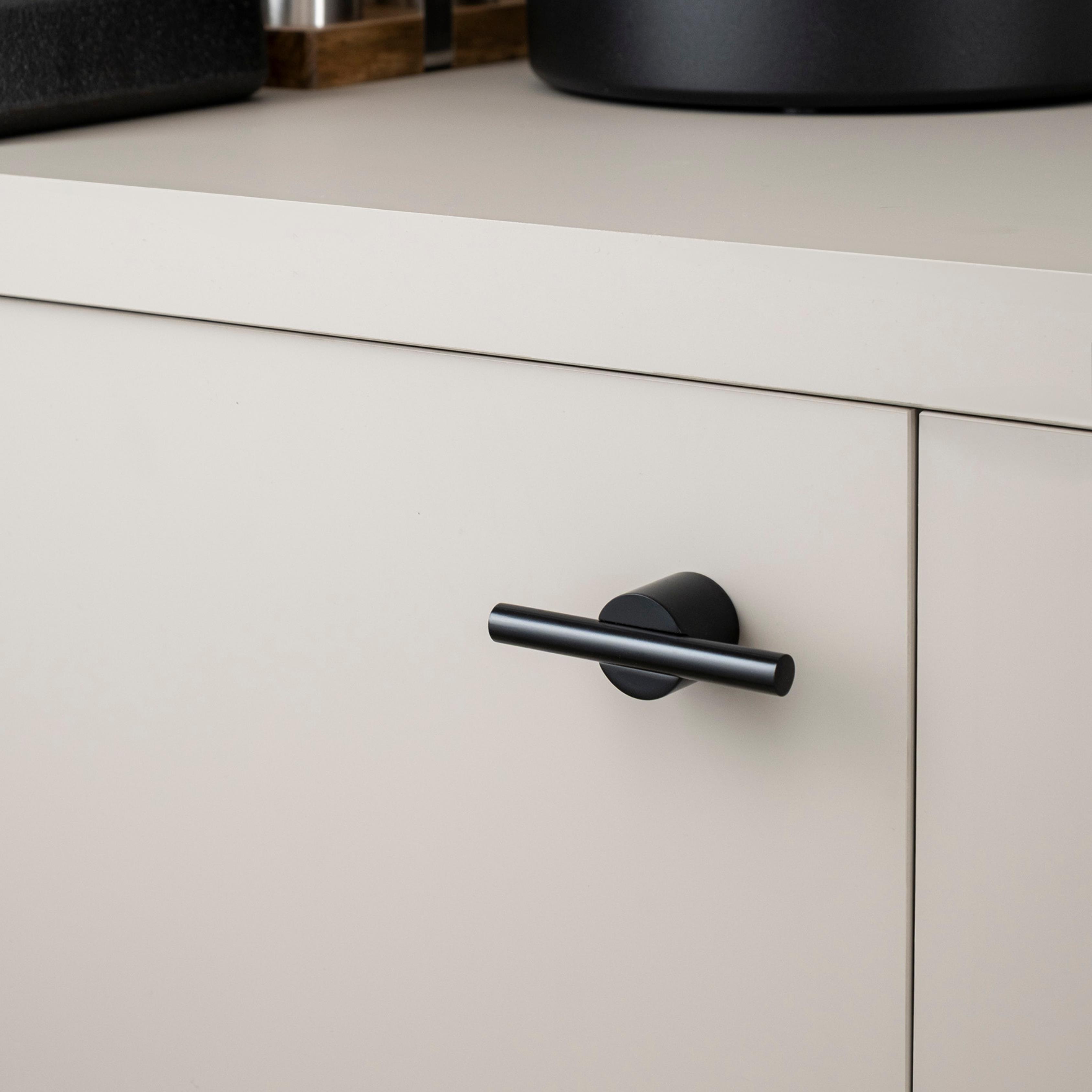 7415 Çift Delikli Kulp Mat Altın Renk Çap 82 mm