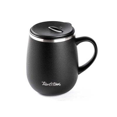 024-01-Siyah Çift Katmanlı Kapaklı Termos Bardak 470Ml