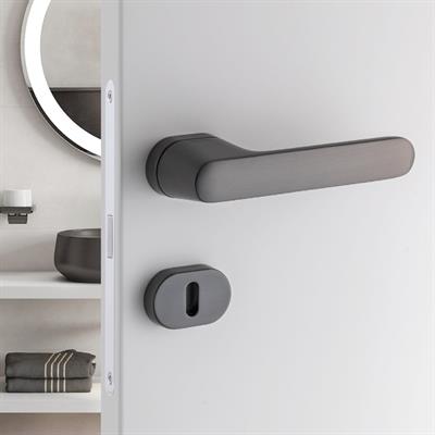 Akık Rozetli Kapı Kolu Füme Renk