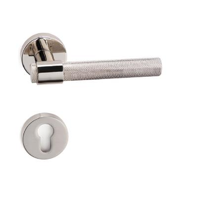 Axel-T Rozetli Kapı Kolu Takımı Parlak Nikel Renk