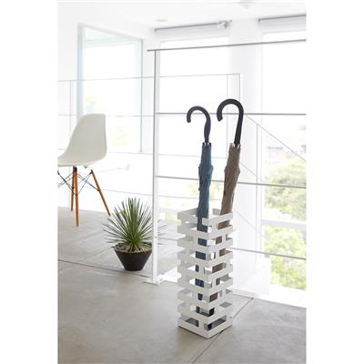 Beyaz Şemsiye Standı