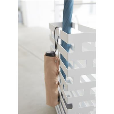 Beyaz Şemsiye Standı