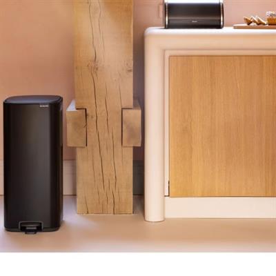 Bo Matt Black Pedallı Çöp Kutusu 30 L 