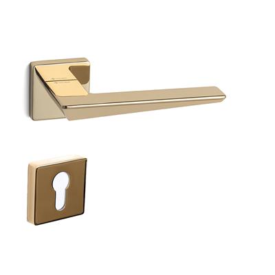 Carme Rozetli Kapı Kolu Takımı Altın Rengi