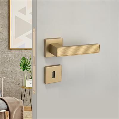 Dıa Rozetli Kapı Kolu Altın Saten Renk