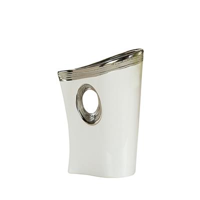 Gılde Seramik Vazo Beyaz Renk L.9 cm W.17 cm H.26 cm