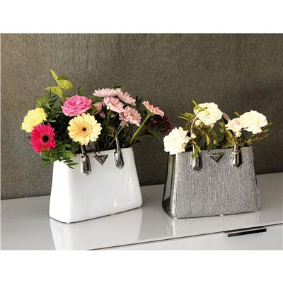 Gılde Vazo Çanta Seramik Beyaz U.12 cm G.25 cm Y.26 cm