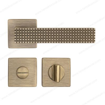 Gıze Rozetli Kapı Kolu Antik Renk