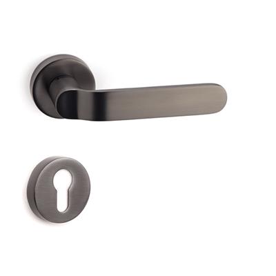 Opal Rozetli Kapı Kolu Takımı Füme Renk