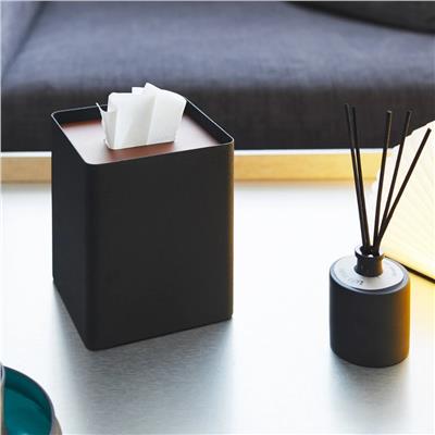 Rın Ahşap Kapaklı Kare Mendil Kutusu Siyah Renk 13x13x15,5 cm