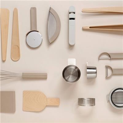 Singles Sebze Soyacağı Siyah 5.9x12 cm