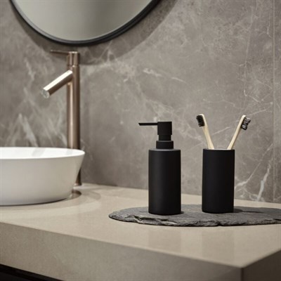 Solo Sıvı Sabunluk 300 ml Siyah