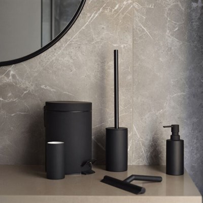 Solo Sıvı Sabunluk 300 ml Siyah