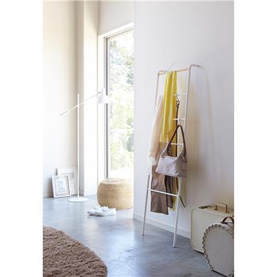 Tower Beyaz Merdiven