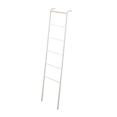 Tower Beyaz Merdiven