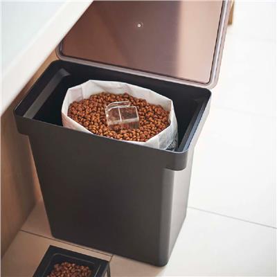 Tower Evcil Hayvan Mama Kabı (12 Kg) Siyah