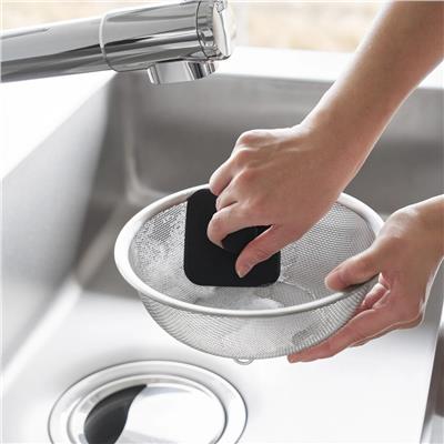 Tower Manyetik Silikon Sünger Siyah Renk 7,5 cm