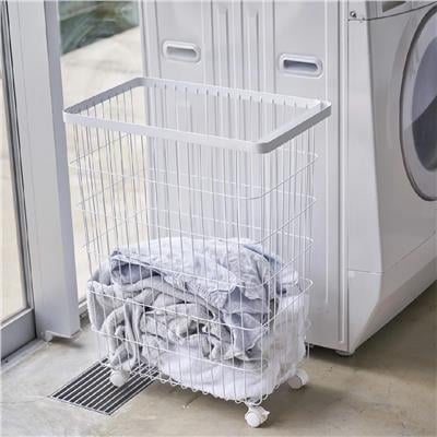 Tower Tekerlekli Çamaşır Sepeti Beyaz 55 Lt