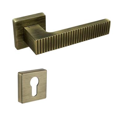 Tuna Rozetli Kapı Kolu Antik Renk